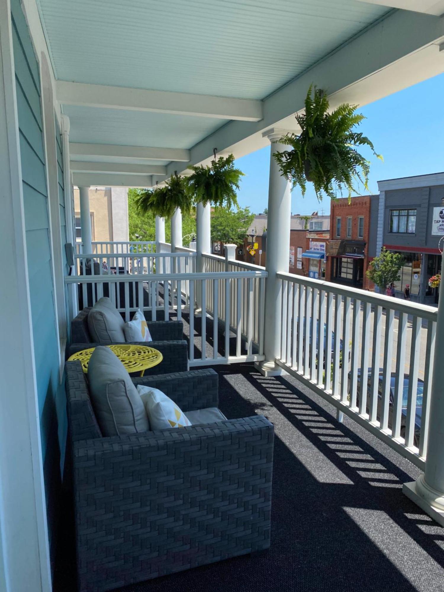 The Grove Hotel Kingsville エクステリア 写真